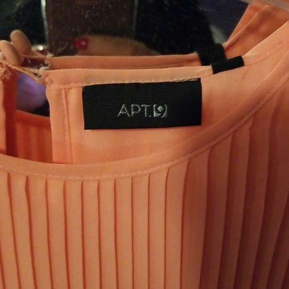 Apr 9 sleeveless blouse NWT size xl - Picture 3 of 3